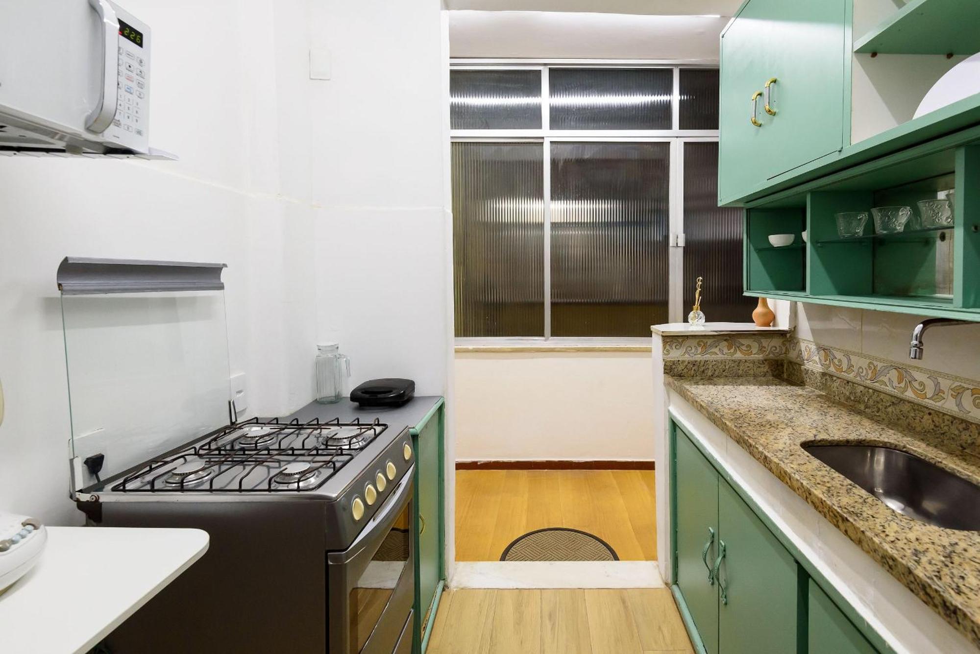 Apartamento 2qtos A 300m Da De Copacabana | Mvc 81/603 *